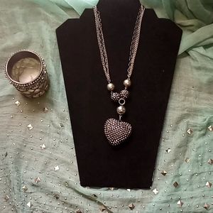 Gunmetal heart necklace